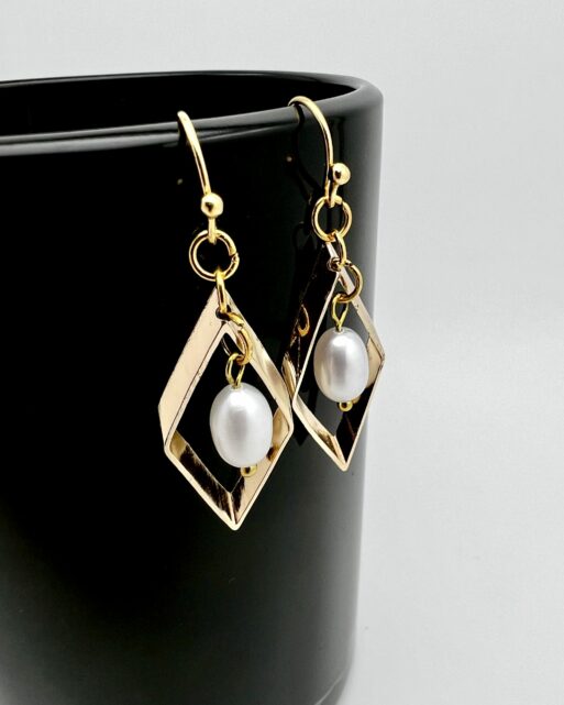 Pearl Drop Earrings With Gold Accent Image 2
